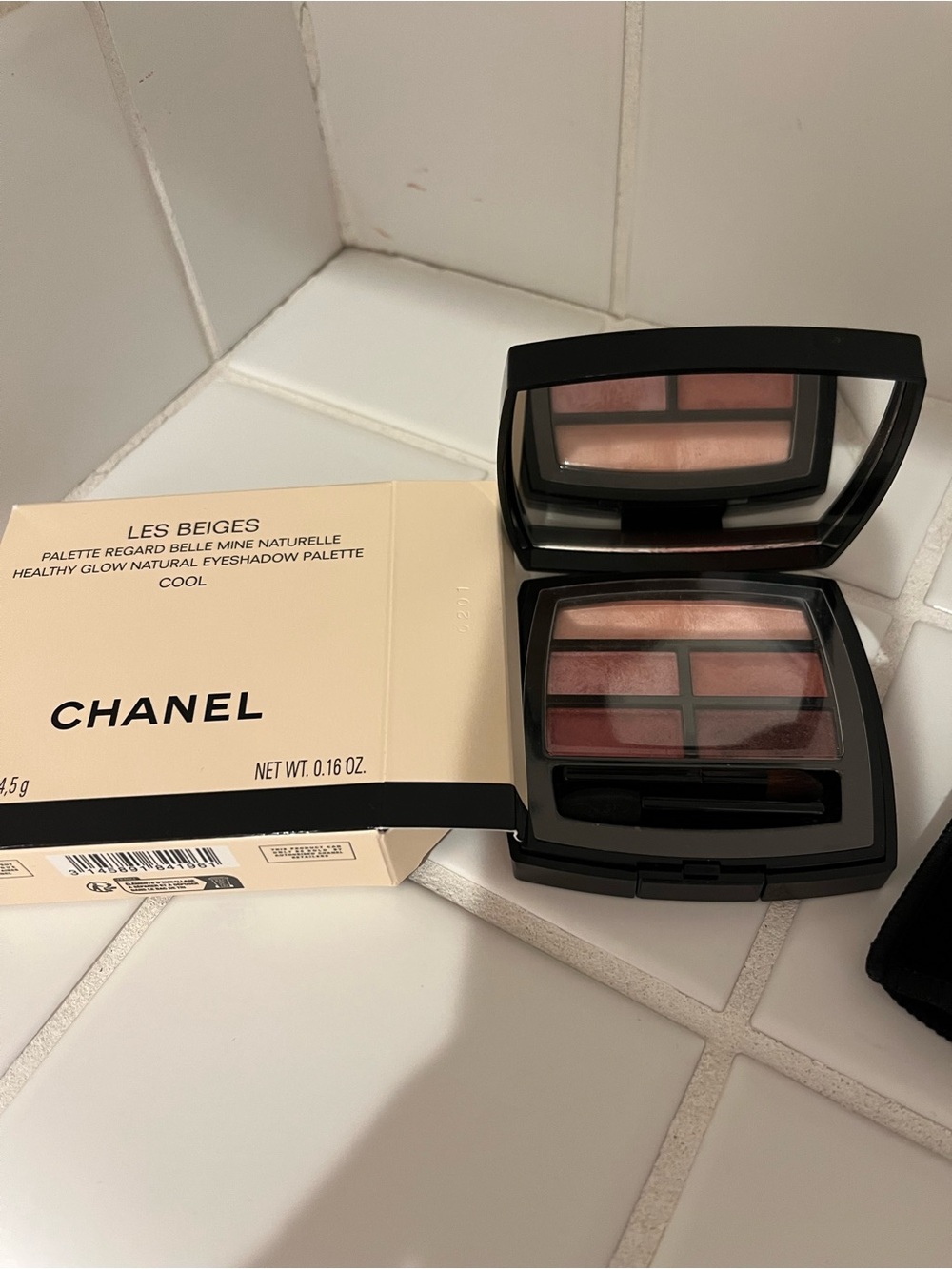 CHANEL les beiges healthy glow natural eyeshadow palette cool - Picture 3 of 4